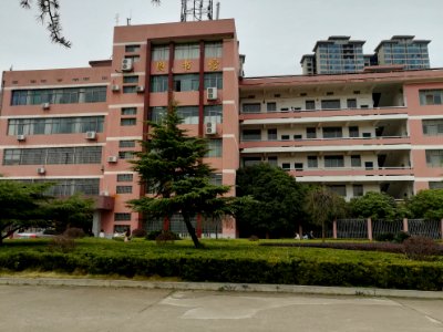 Library, Loudi Vocational and Technical College, 15 March 2019, Picture1