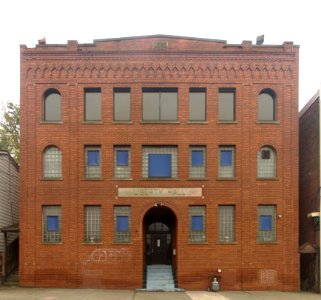 Liberty Hall, South Side Slopes, 2019-10-26