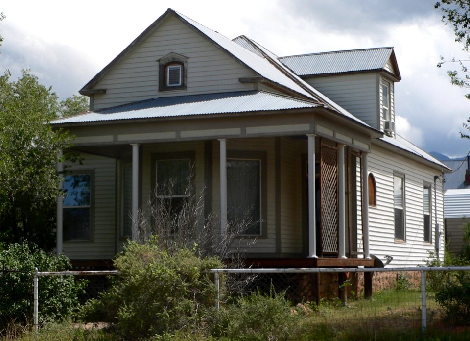 Lewellen house (Magdalena NM) from NW 2