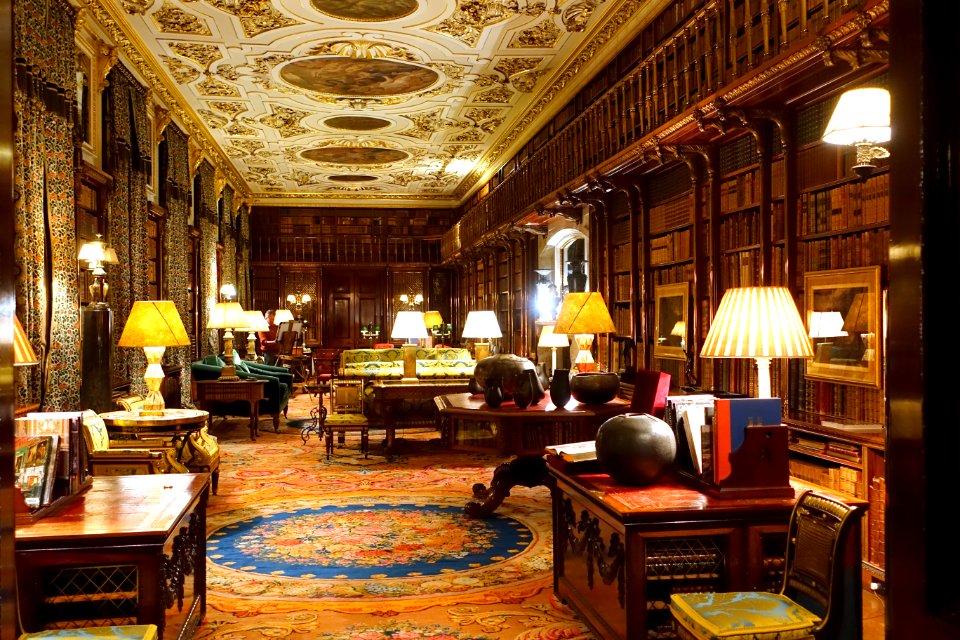 Library, Chatsworth House - Derbyshire, England - DSC03403