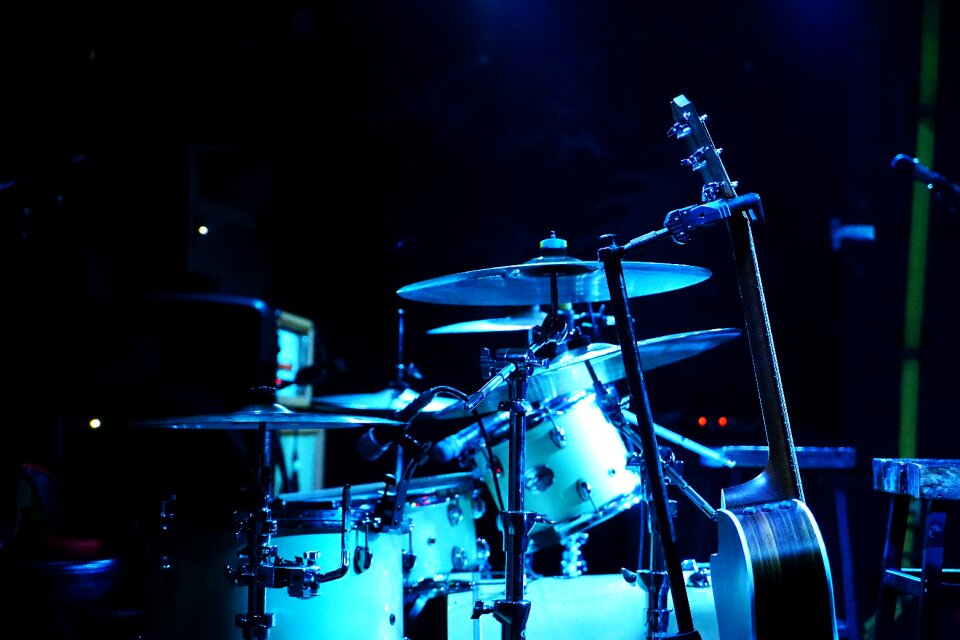 Microphone performance site