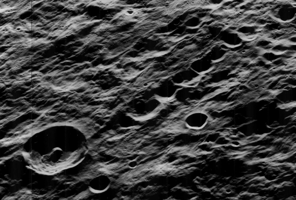 Leuschner crater Catena Leuschner 5015 h1 h2