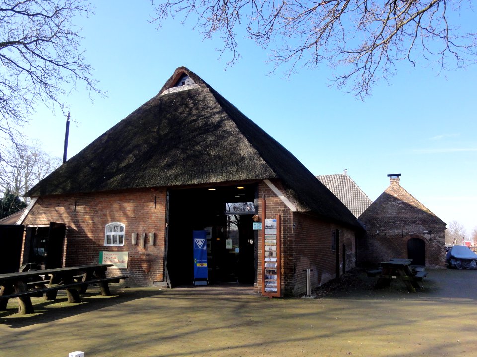 Leur (Wijchen) van Balverenlaan 1 Vlaamse schuur Gem.Mon