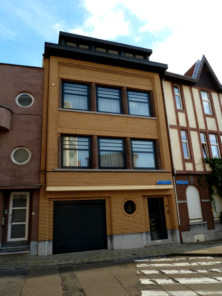 Leuven-Emile Mathieustraat 2