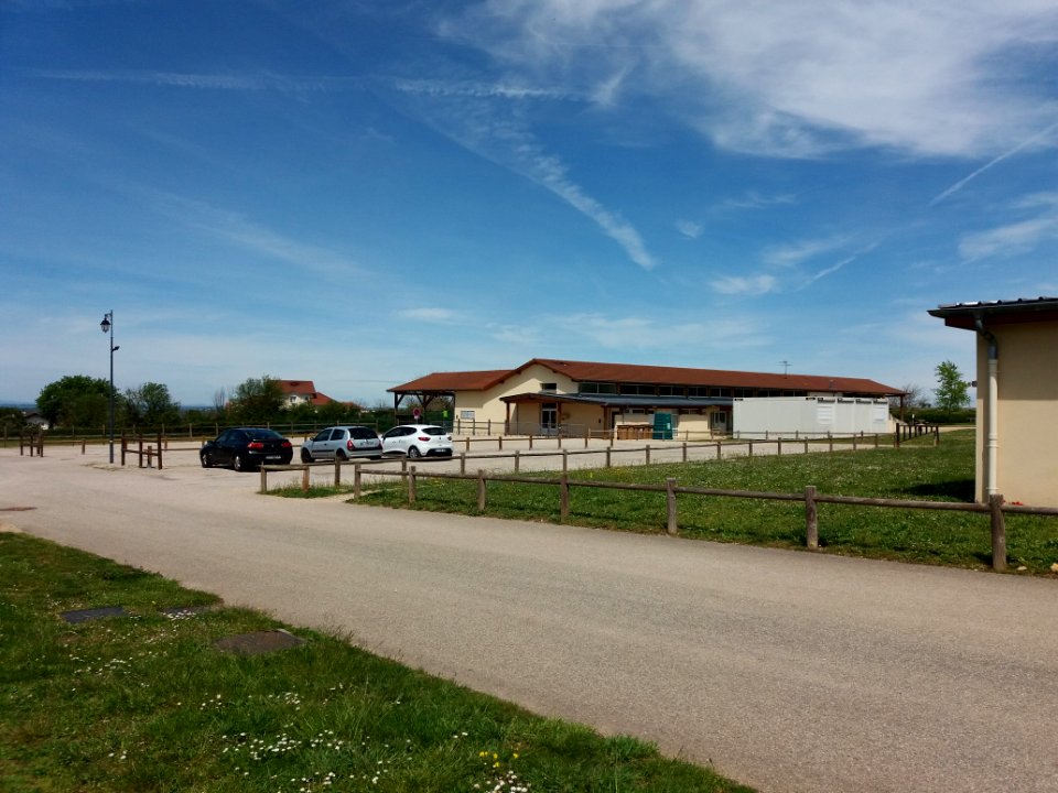 Leyrieu - Rue de la Combe - École primaire