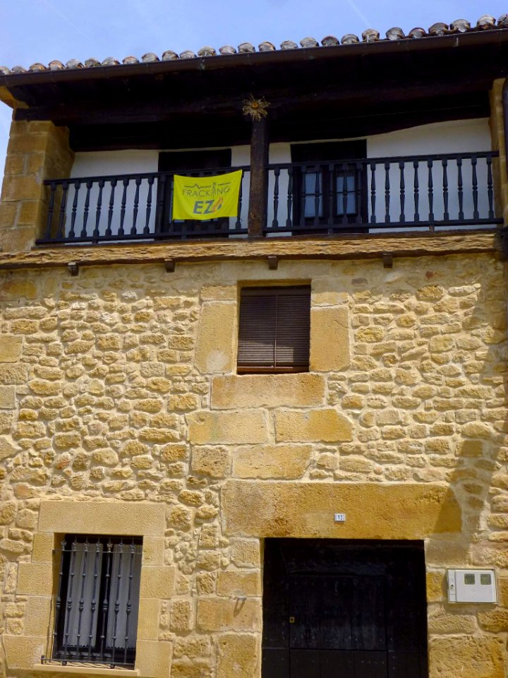 Leza 16