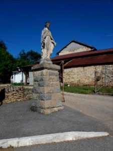 Leyrieu - Rue de la Madone - Madone 02