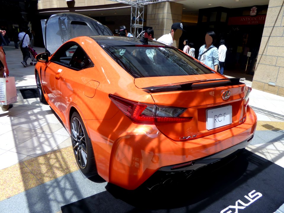 Lexus RC F “Carbon Exterior package” (USC10) rear