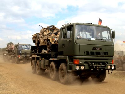 Leyland DAF DROPS Heavy Utility Truck (Demountable Rack Offload and Pickup System) pic4