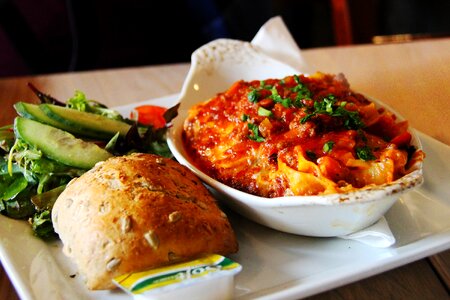 Dinner bread travel