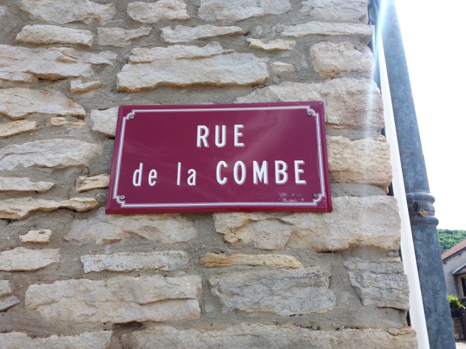 Leyrieu - Rue de la Combe - Plaque