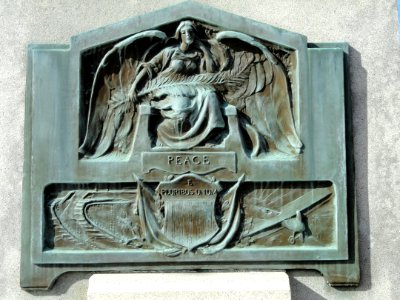 Lest We Forget detail - World War I Memorial - Marlborough, MA - DSC04380