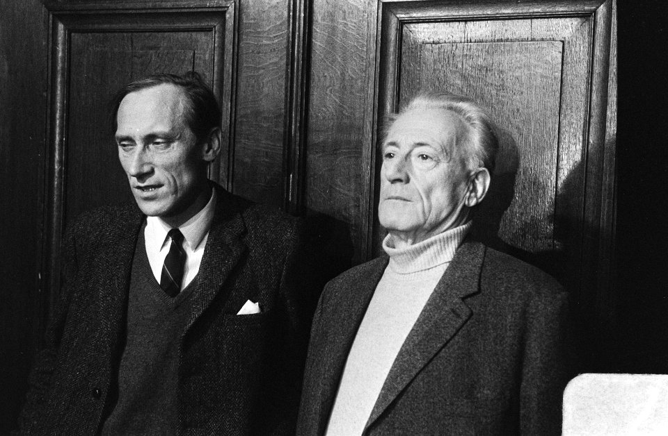 Leszek Kolakowski (links) en V.r.n.l. Henri Lefebvre (rechts), Bestanddeelnr 924-3417