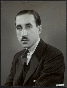 Letterkundigen, schrijvers, auteurs, portretten, Huizinga Leonard, Bestanddeelnr 139-0722