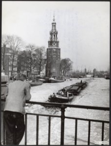 Letters op de achterkant van de foto drukken door op de voorkant, Bestanddeelnr 073-0141