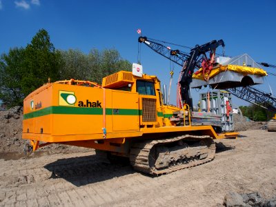 Liebherr SR714 welding tractor at Hoofddorp welding gaspipes, pict11