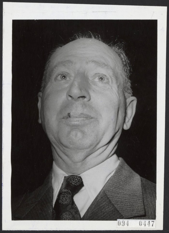 Lidmaatschappen, commissies, portretten, veen j van, Bestanddeelnr 094-0447