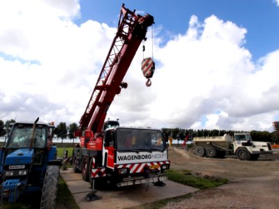 Liebherr UTM 630 owned by Wagenborg Nedlift pic1
