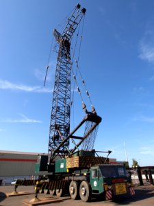 Liebherr LG1200 - 200 Tons - 63m + 56m p6