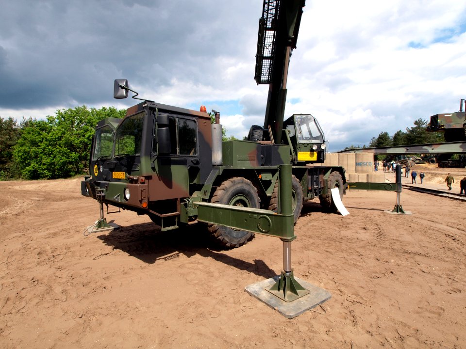 Liebherr FKM photo-004