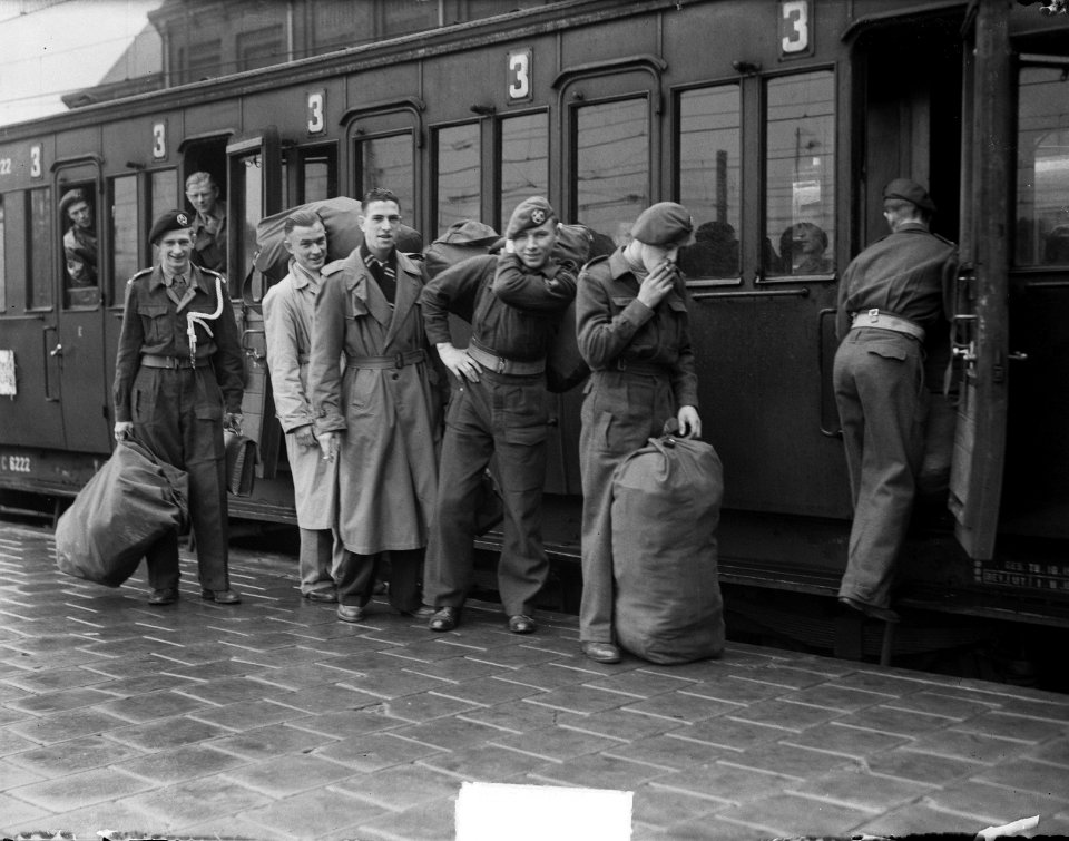 Lichting 1949-11 weer onder de wapenen, Bestanddeelnr 904-2271