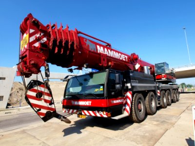 Liebherr LTM 1250-6.1 pic4