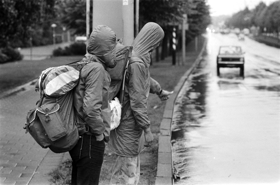 Lifters in de regen, Bestanddeelnr 929-8263