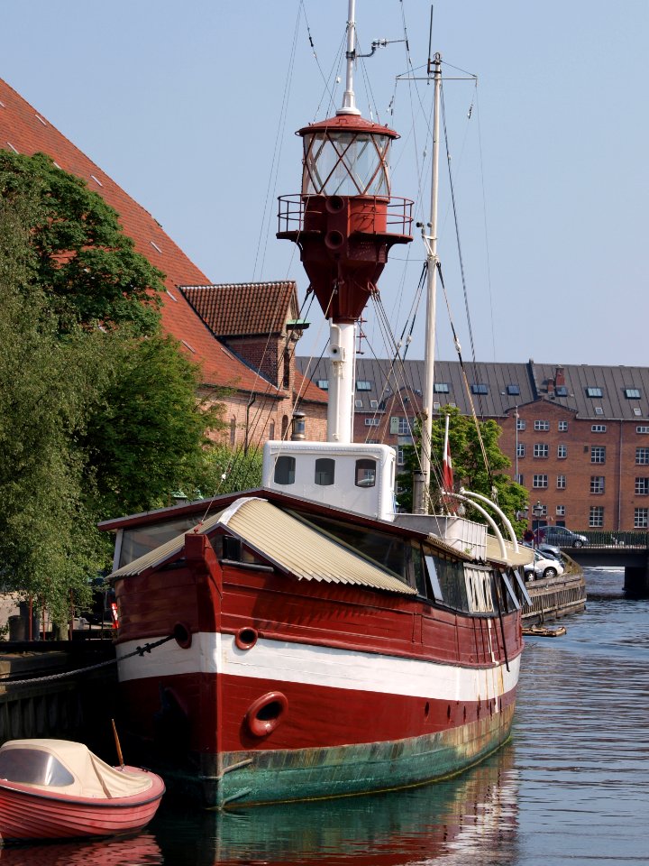 Light ship copenhagen pic-001
