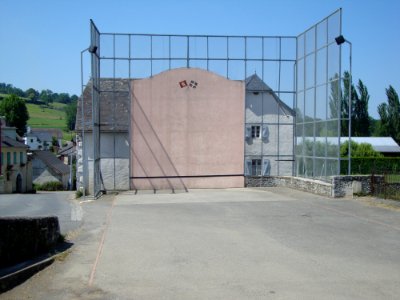Lichans (Lichans-Sunhar, Pyr-Atl, Fr) fronton