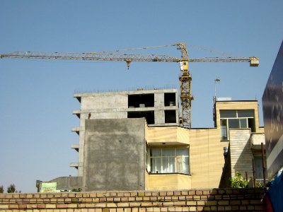 Lift - construction - Daraei ave - Nishapur 1