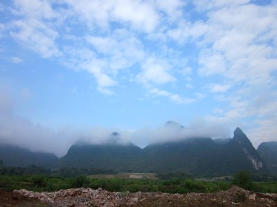 Li River and mountains in Yangshuo County, Guilin46