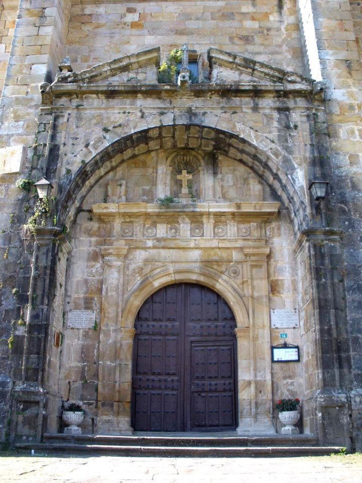 Liérganes - Iglesia de San Pedro ad Víncula 03
