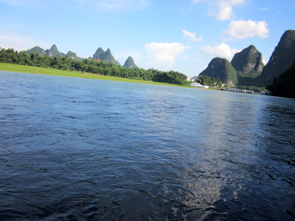 Li River and mountains in Yangshuo County, Guilin67