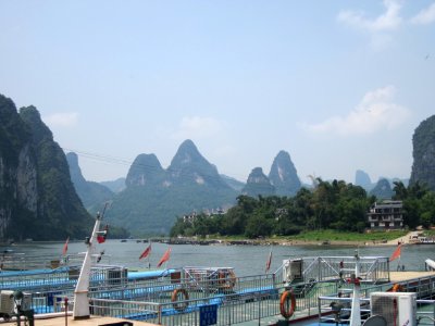 Li River and mountains in Yangshuo County, Guilin36