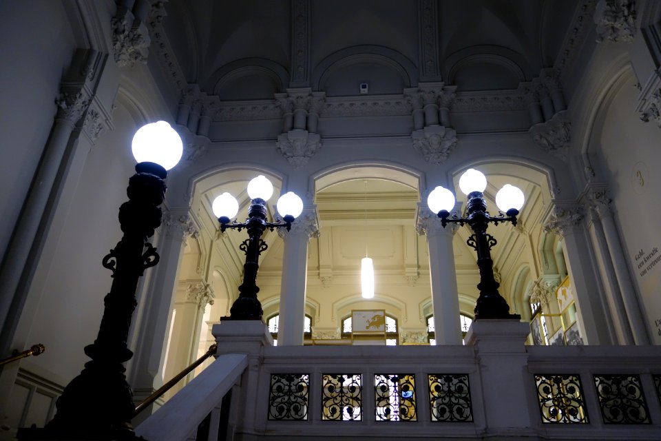 Library of the National Bank of Belgium 7