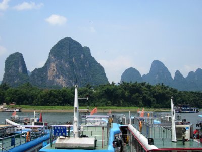 Li River and mountains in Yangshuo County, Guilin37