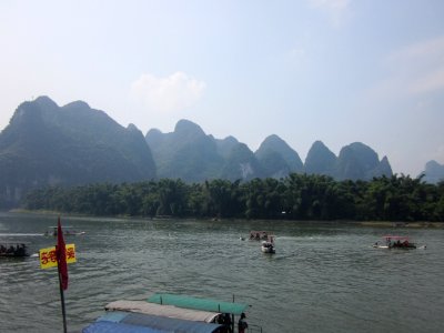 Li River and mountains in Yangshuo County, Guilin25