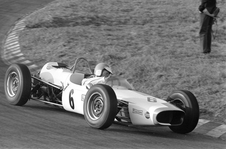 Liane Engeman in car 3