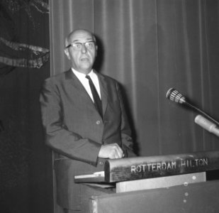 Lid van de Europese Commissie dr. Mansholt, Bestanddeelnr 918-4439