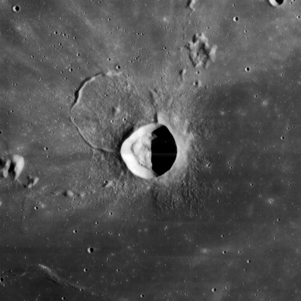 Lichtenberg crater 4170 h1