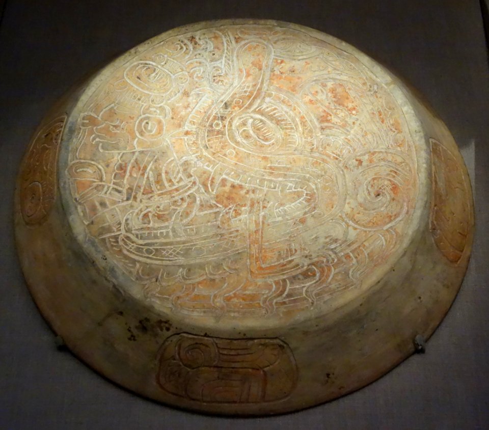 Lid of two-part cache vessel with Maize God imagery, Mexico, Early Classic Maya, 100-400 AD, earthenware and pigment - De Young Museum - DSC00619