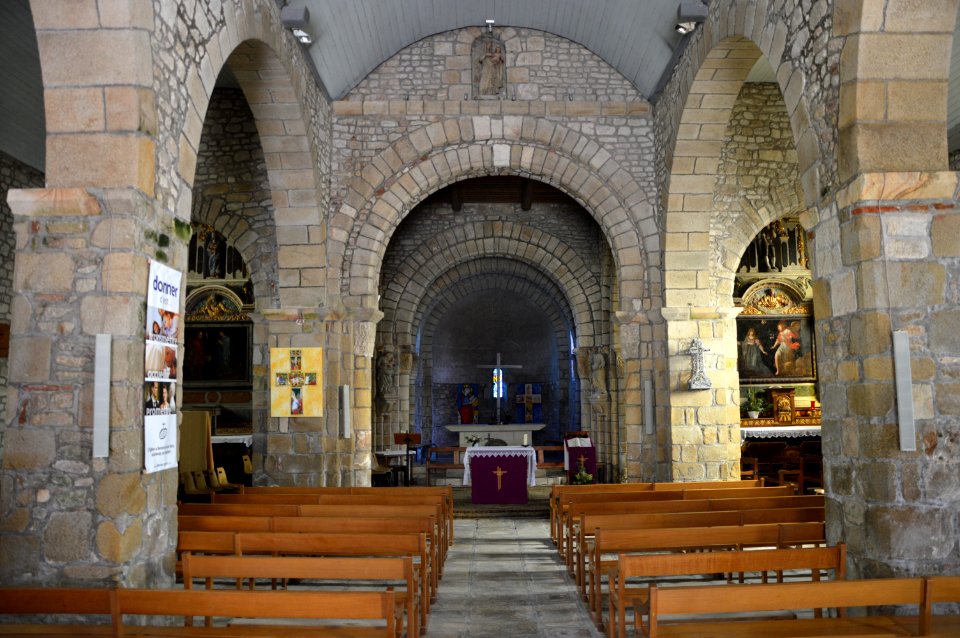 Locmariaquer-eglise