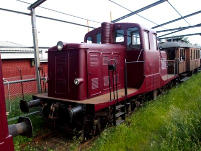 Locomotive near Køge station pic3