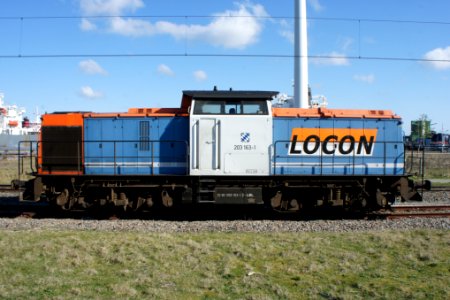 Locon 203 163-1 at the Westhaven, Port of Amsterdam, pic2