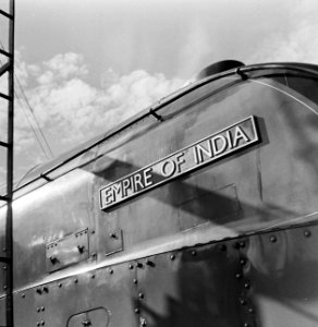Locomotief 'The Empire of India', Bestanddeelnr 254-3526 photo