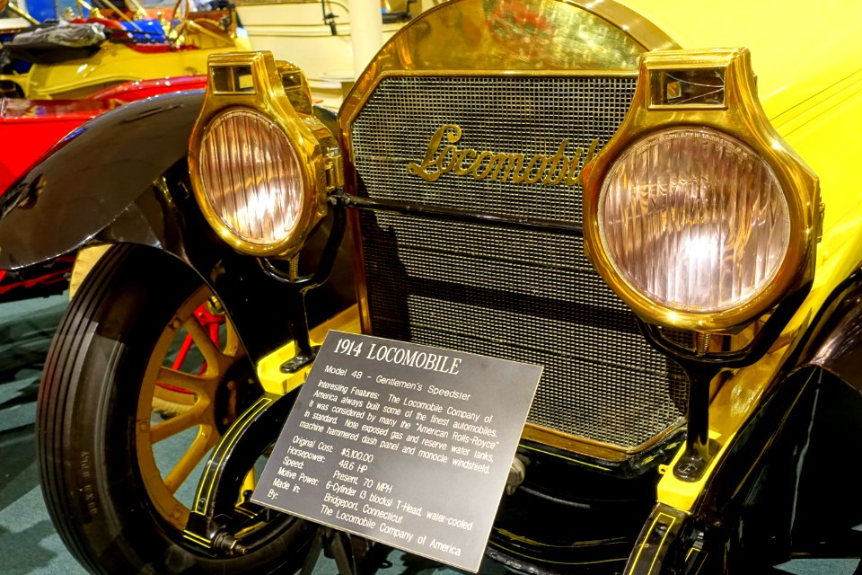 Locomobile Model 48, The Gentlemen's Speedster, 1914, made by the Locomobile Co., Bridgeport, CT, 48.6 HP, 6 cylinder, gasoline engine - Luray Caverns Car and Carriage Museum - Luray, Virginia - DSC01263