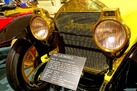 Locomobile Model 48, The Gentlemen's Speedster, 1914, made by the Locomobile Co., Bridgeport, CT, 48.6 HP, 6 cylinder, gasoline engine - Luray Caverns Car and Carriage Museum - Luray, Virginia - DSC01263
