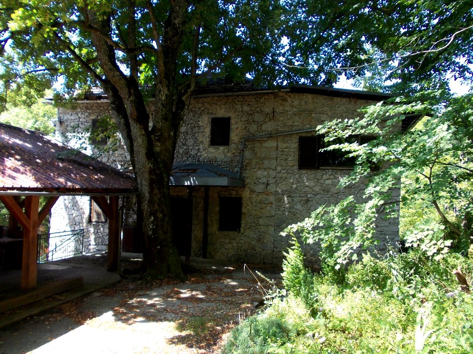 Lodge on Miklavž 03