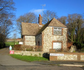 Lodge at Ovingdean Hall School, Greenways, Ovingdean (December 2016)
