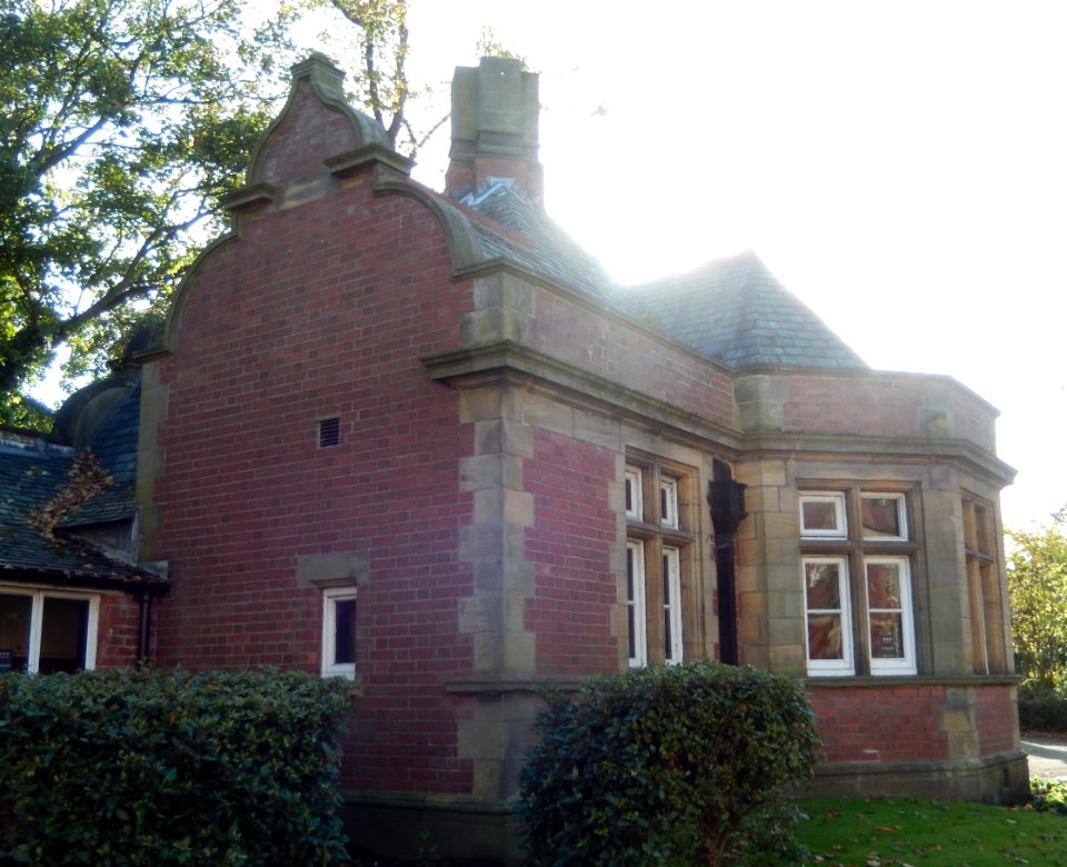 Lodge (eastern side) at the Fleming Memorial Hospital